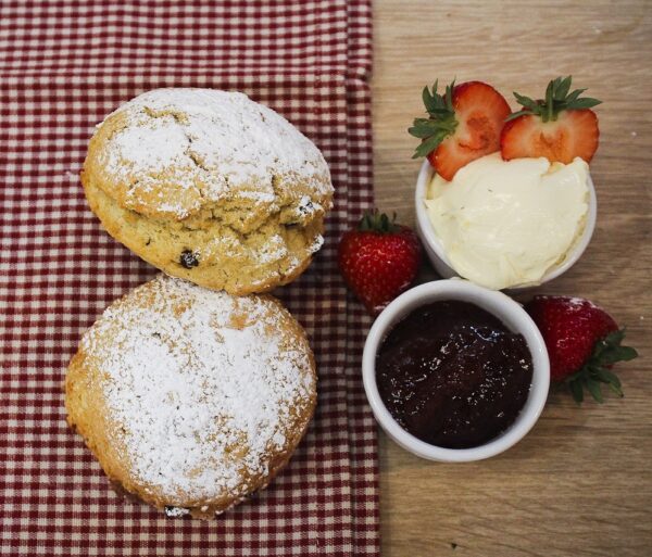 Classic Cream Tea Hamper